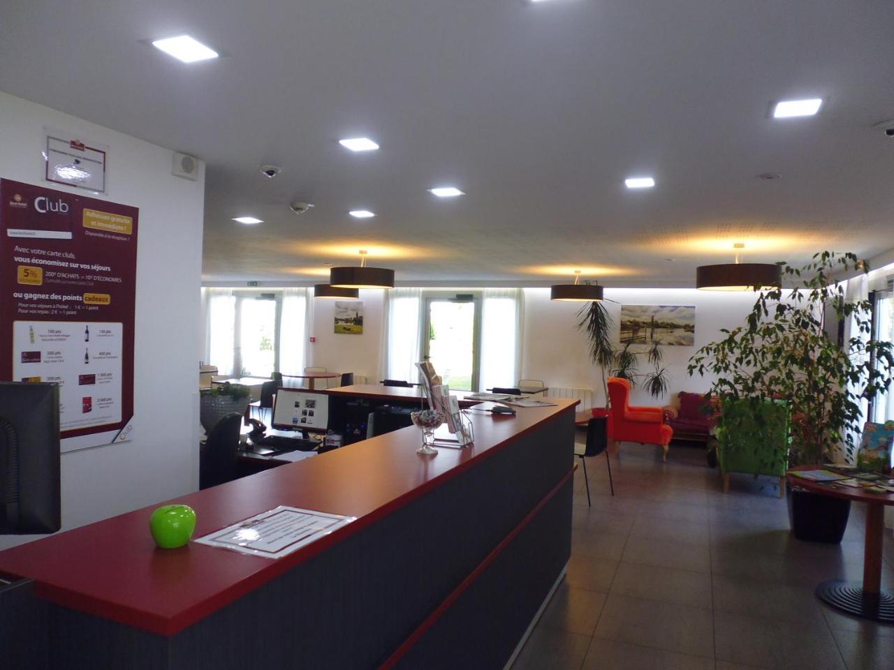 Brit Hotel Mayenne Dış mekan fotoğraf